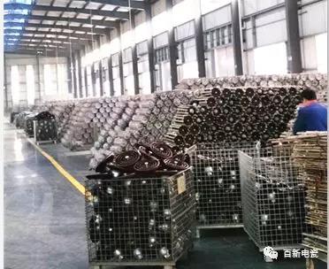 我姓何   ，是best365官网下载电瓷电气一名普通质检员!