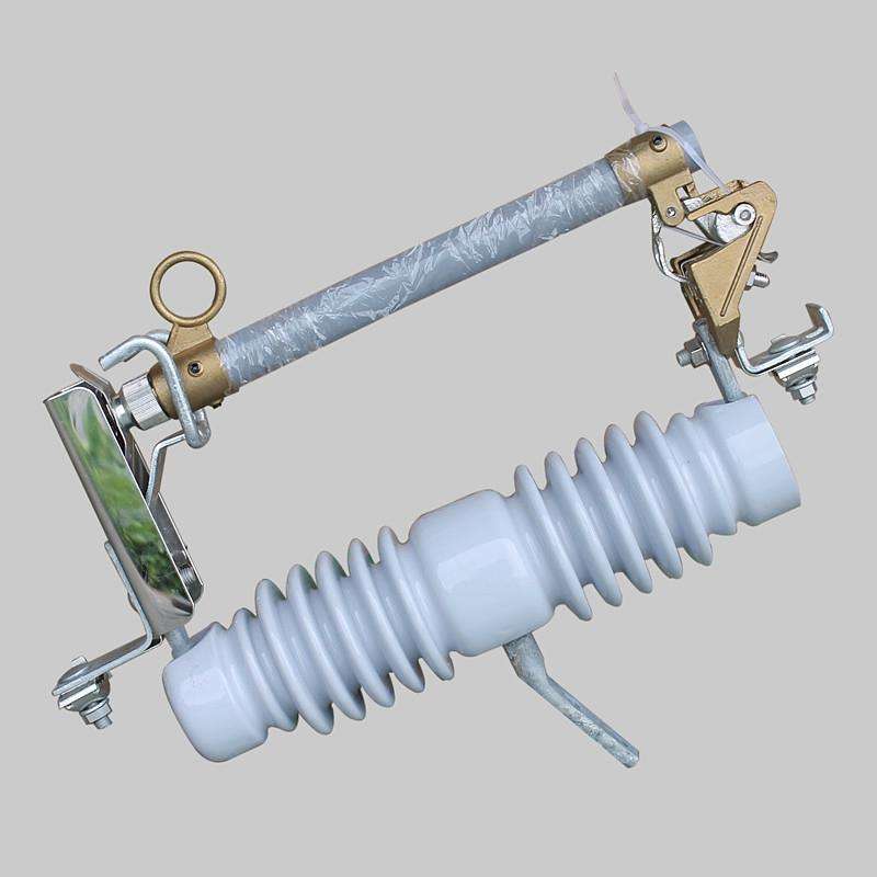 高压熔断器的安装使用注意事项